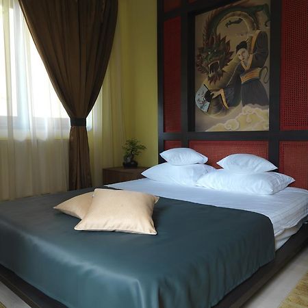 La Favorita Guesthouse Boutique Craiova Room photo